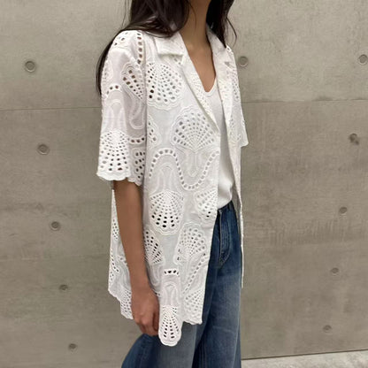 韓國直送Lace Embroidery Overshirt - HLY &amp; CHOCCICO