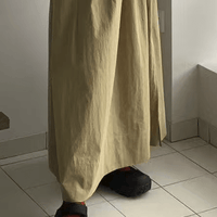 韓國直送Layered Contrast Tee ／Flowy A - Line Skirt - HLY & CHOCCICO