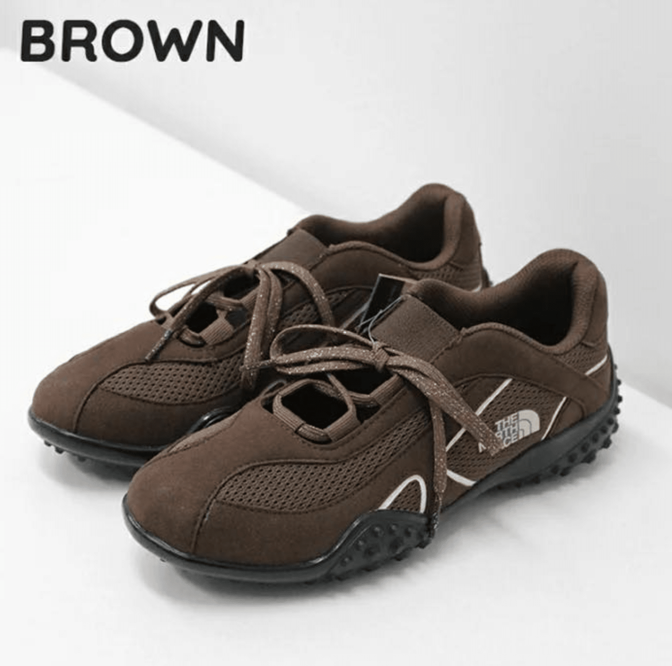 韓國直送Mary Jane Style sneakers - HLY &amp; CHOCCICO