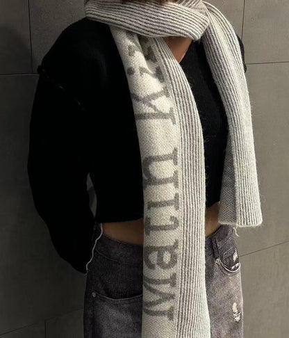 MATIN KIM STRIPE MUFFLER - HLY &amp; CHOCCICO