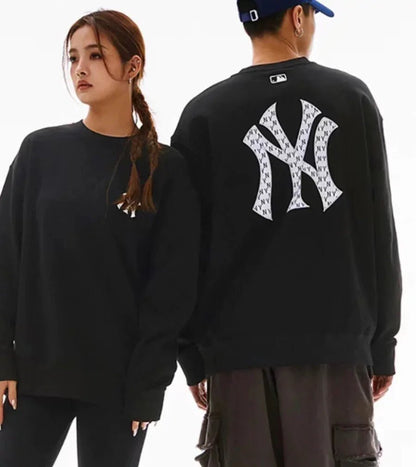 MLB Knit Unisex Sweatshirt - HLY &amp; CHOCCICO