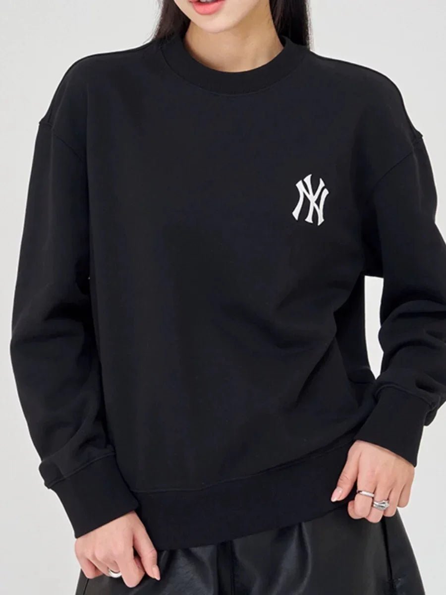 MLB Knit Unisex Sweatshirt - HLY &amp; CHOCCICO