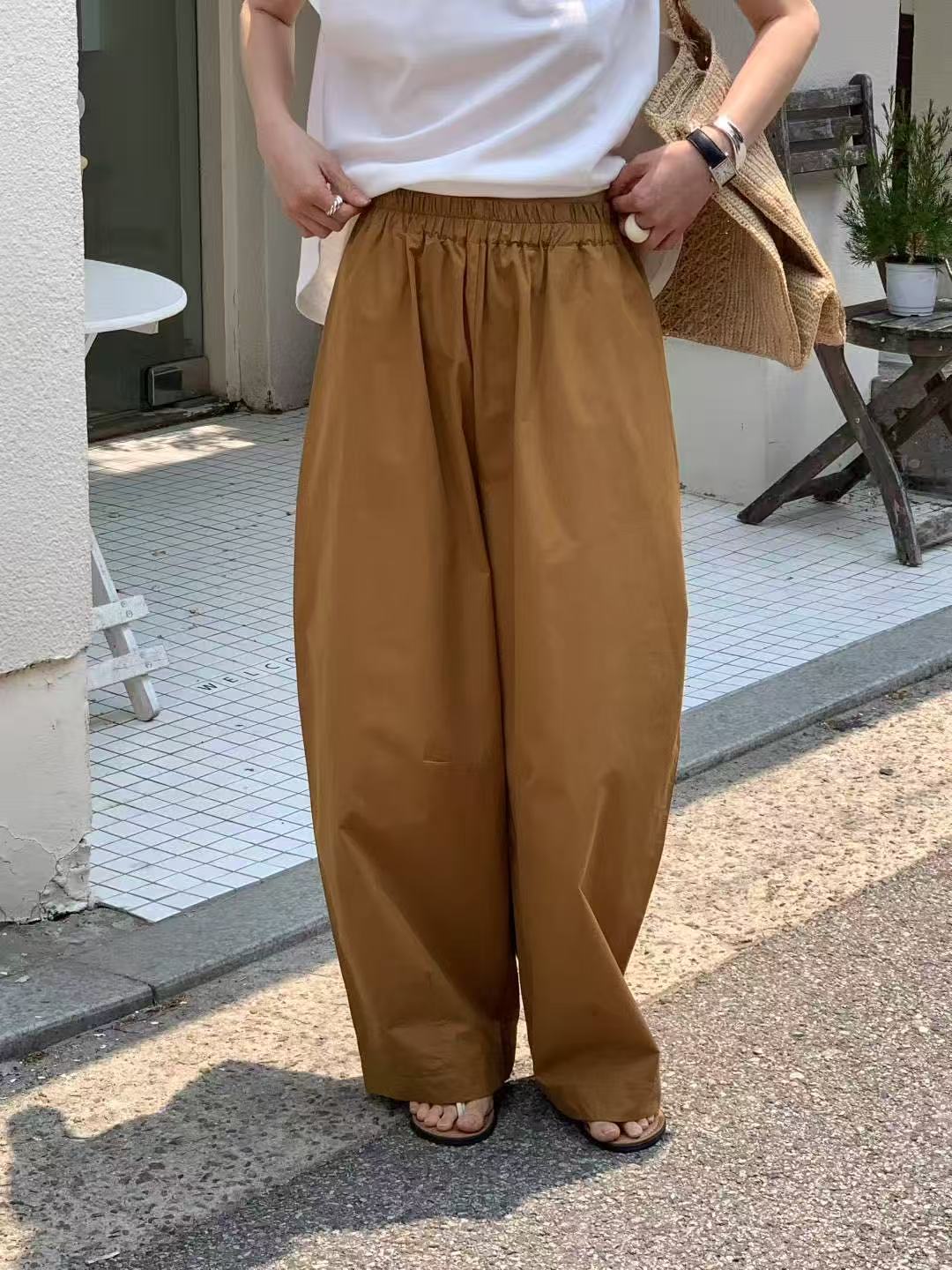 韓國直送Modern Minimalist Pants HLY & CHOCCICO