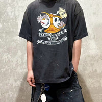 Neighborhod Sthd Pray Tee - HLY & CHOCCICO