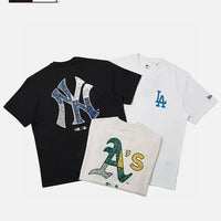 New Era year of the Snake Print Pattern Tee - HLY & CHOCCICO