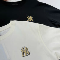 New Era year of the Snake Print Pattern Tee - HLY & CHOCCICO