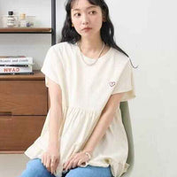 日本直送One-point heart embroidery switching T-shirt