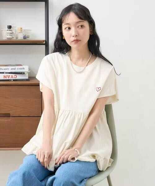 日本直送One-point heart embroidery switching T-shirt