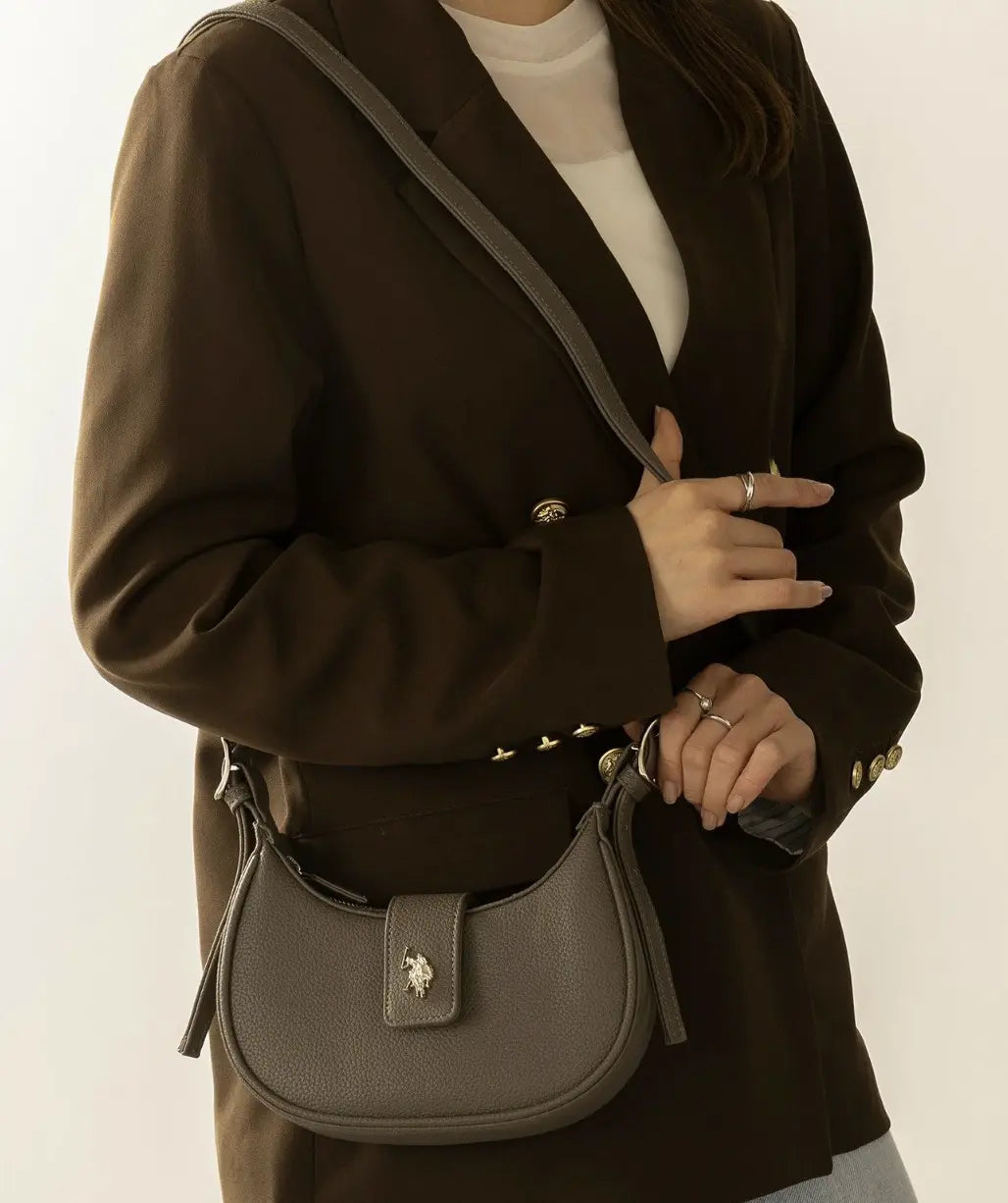 日本直送🌟U.S. POLO ASSN.Half Moon Shoulder Bag 🌟 SETUP7