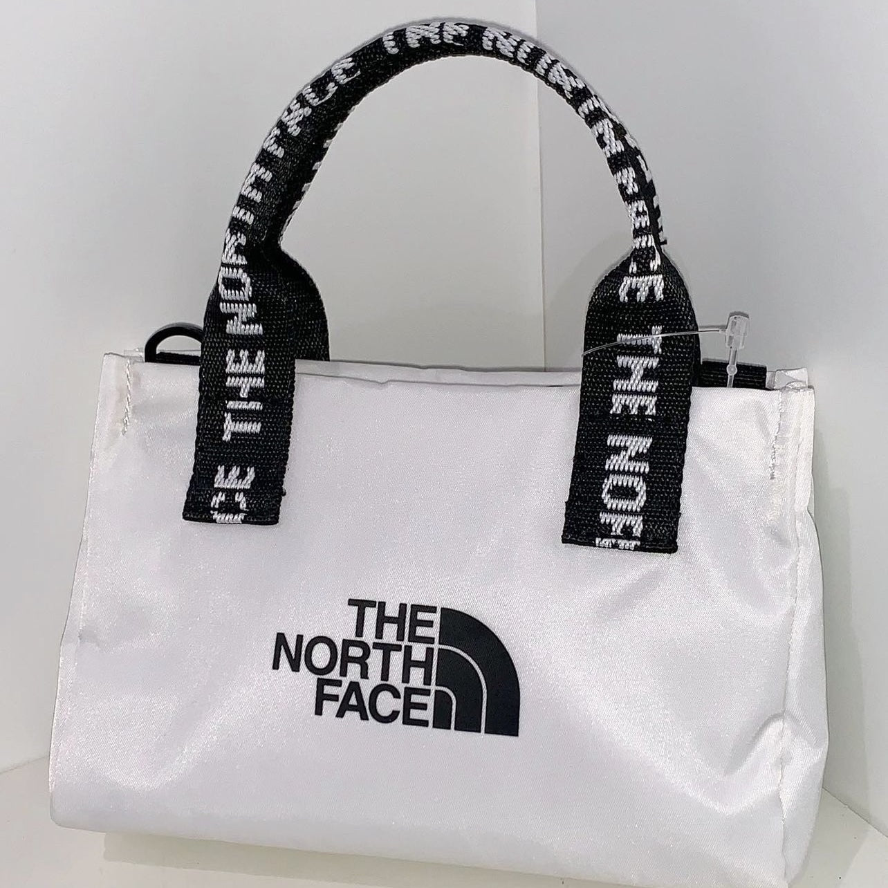 TNF White Label迷你斜孭袋 ✨4色選擇 Nya醬外貿服飾 (大廠)