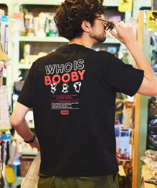 CHUMS 別注 Who is booby  T-shirt -4 Color