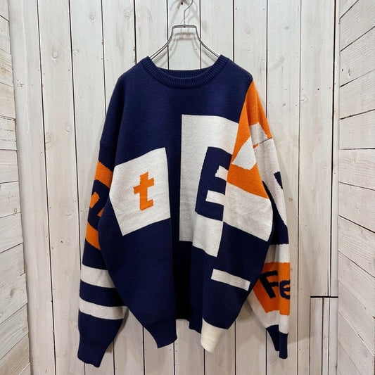 韓國直送BARON Box Lettering Crewneck Knit Sweater