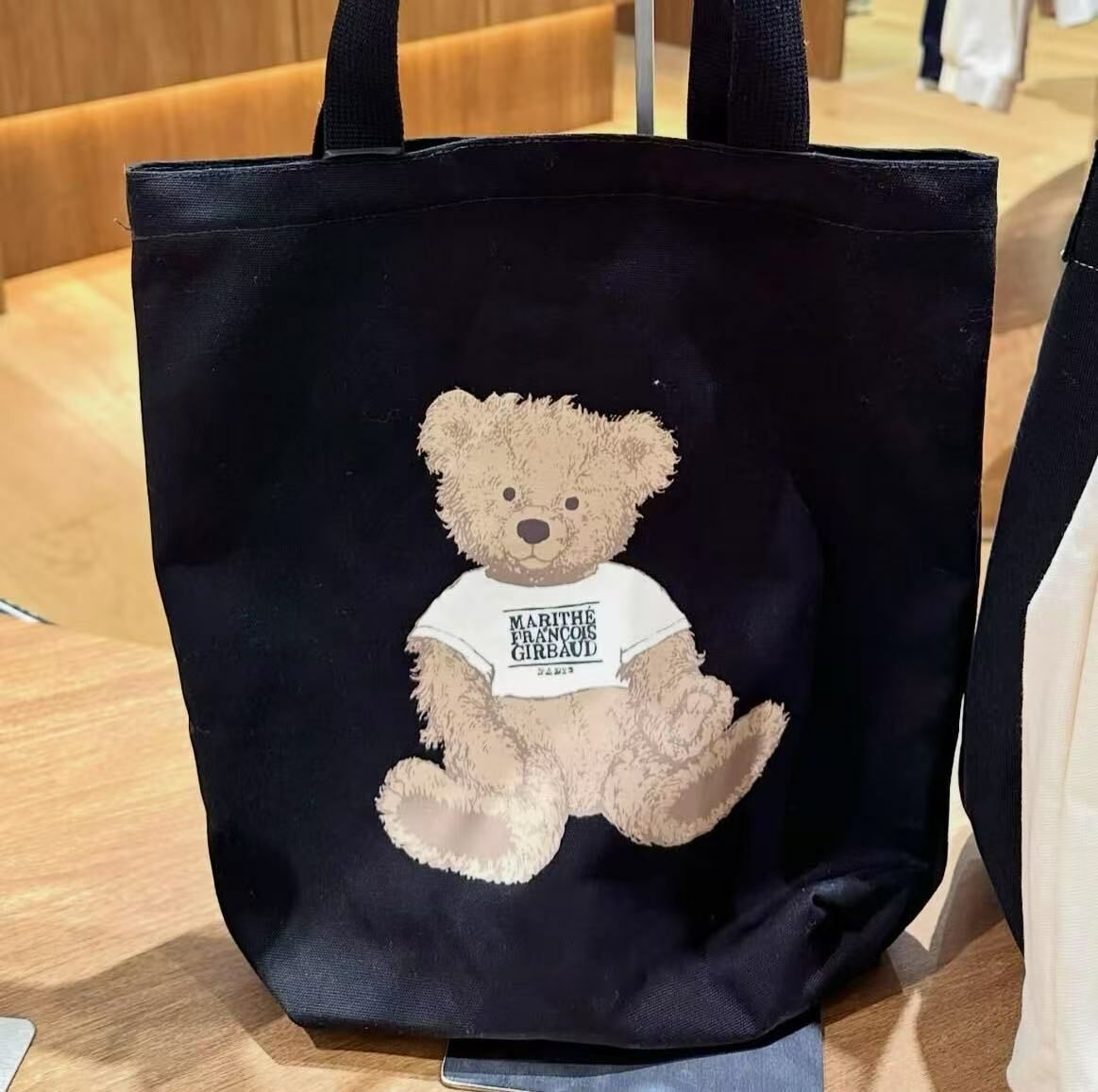 韓國直送MARITHE DOODLE BEAR ECO BAG 韩国大熊