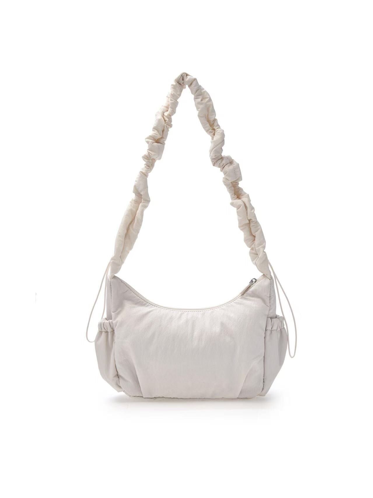 [MLB] Basic Sportive Hobo Bag ★ 大人気★ MLB Yankees Hobo Bag, a must-have for casual fashion