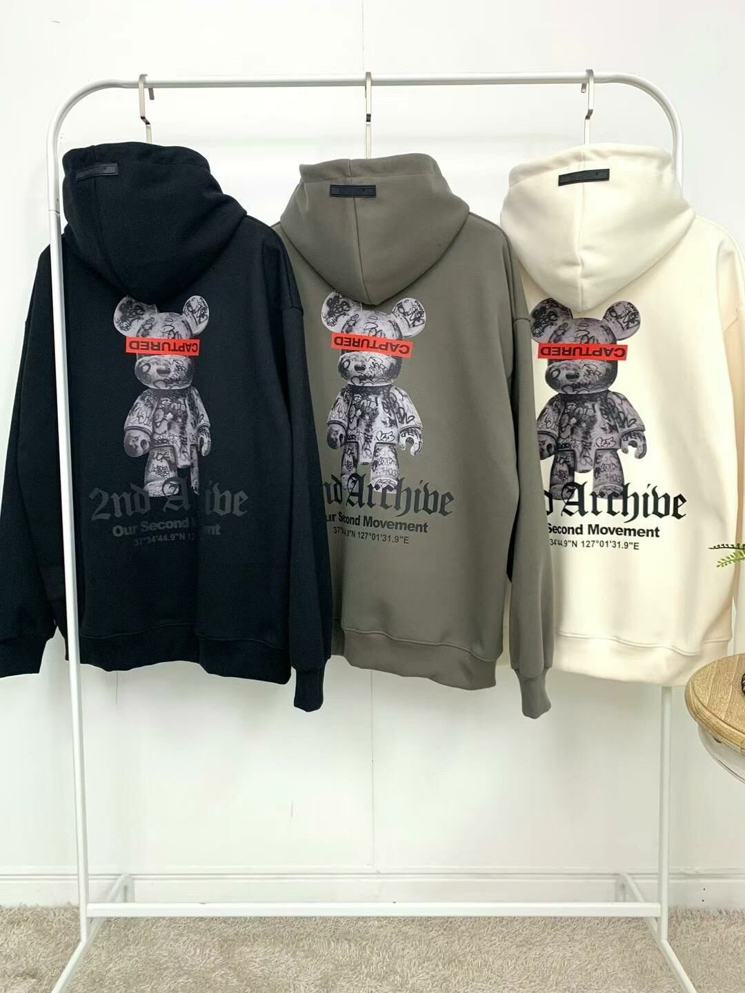 韓國直送🇰🇷 2ND ARCHIVE Captured Bear Hoodies