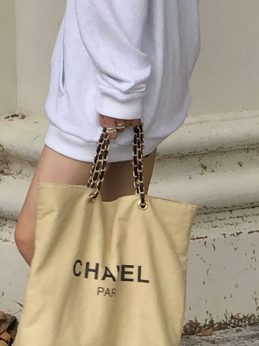 C h a n e l Beauté VIP gifts帆布袋