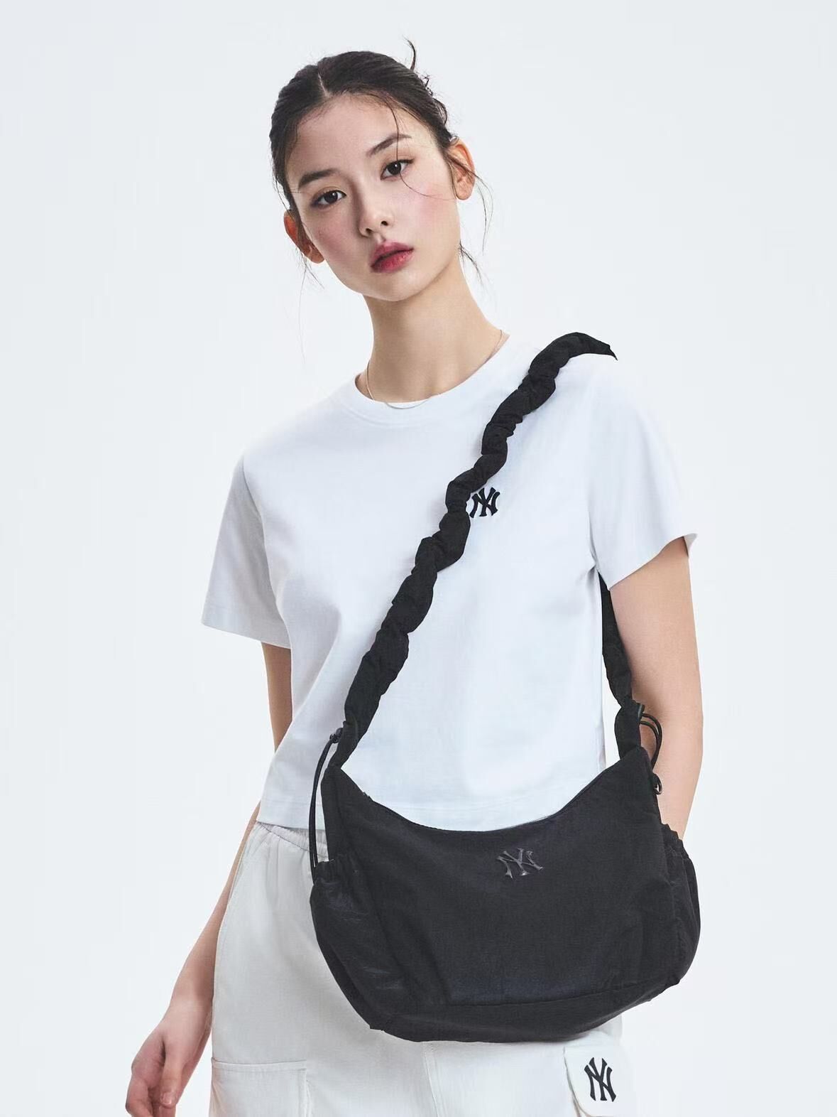韓國直送MLB Basic Athleisure Hobo Bag New York Yankees (大廠)