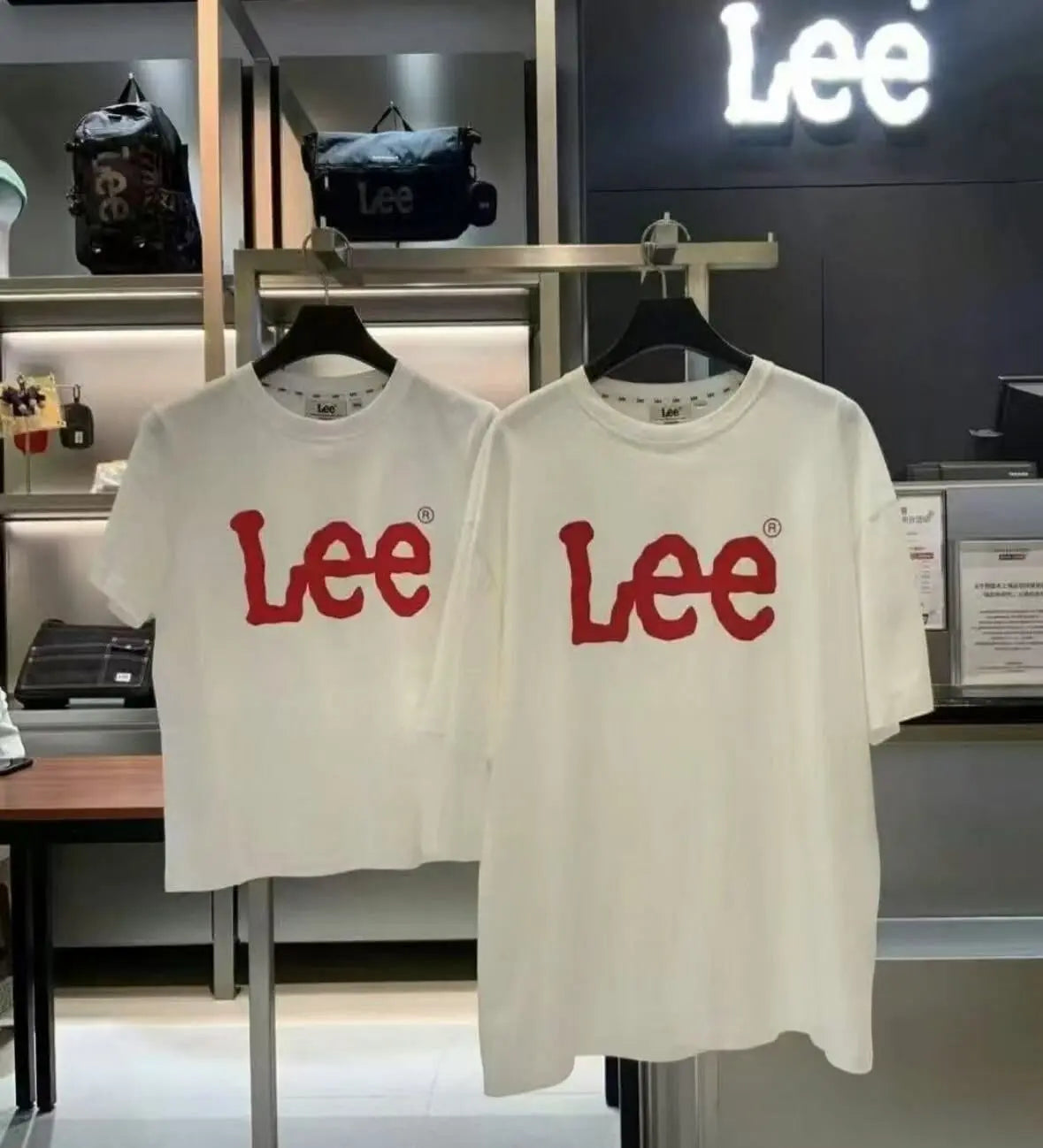韓國直送Lee Big Twitch Logo Tee 短款/ 鬆身款