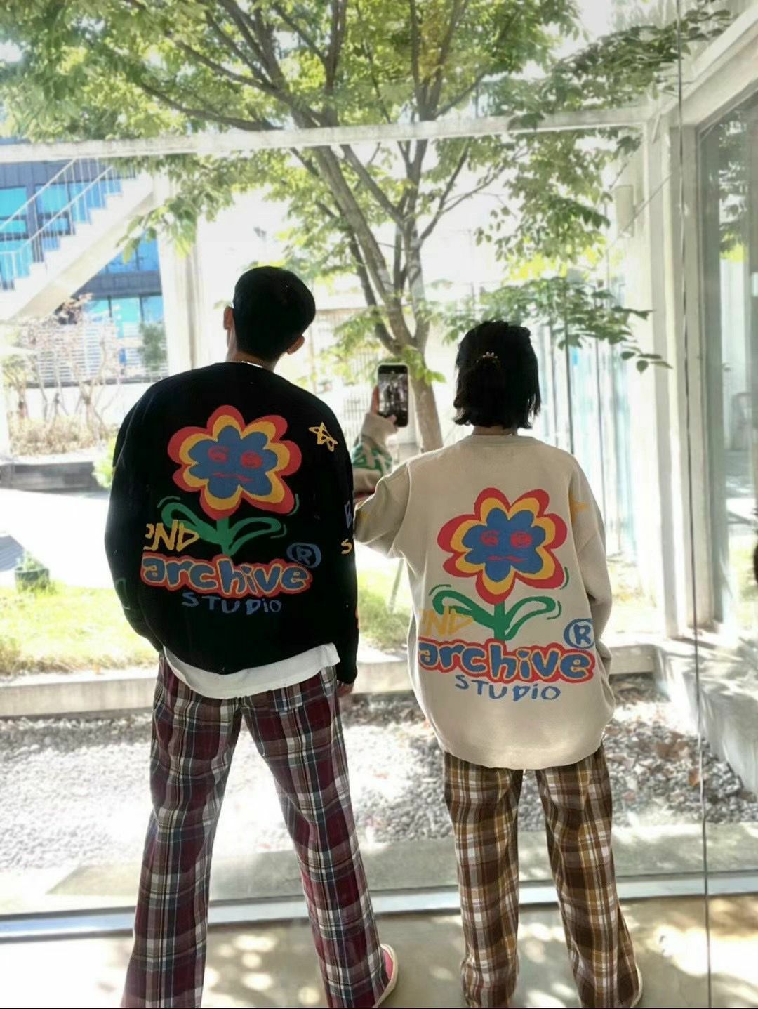 【一口價$408/件】🇰🇷韓國直送🇰🇷 2ND ARCHIVE Studio Flower Knit Sweater 2ND ARCHIVE