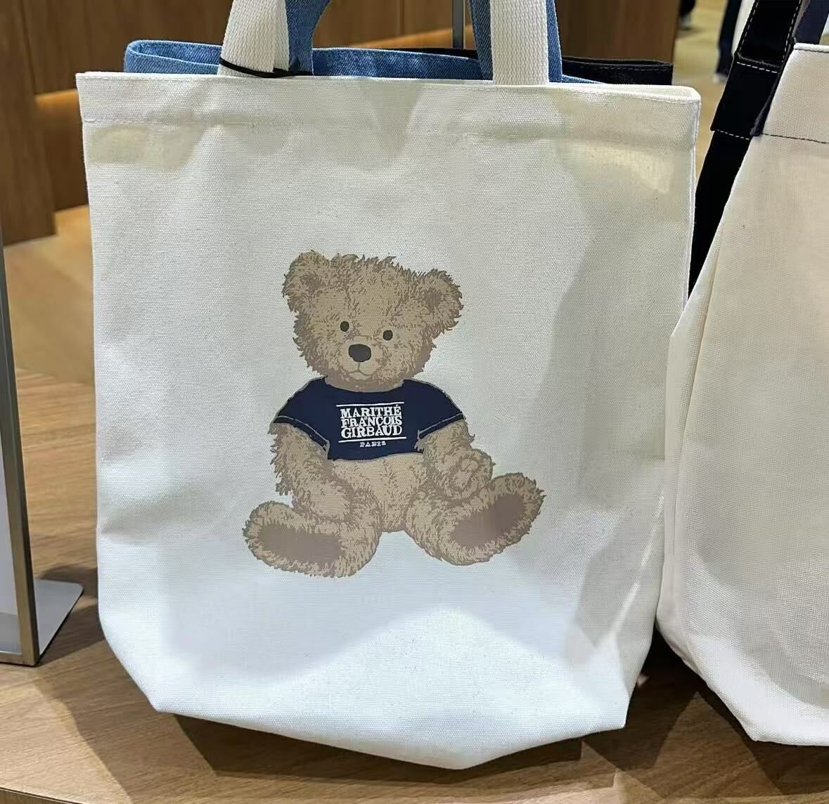 韓國直送MARITHE DOODLE BEAR ECO BAG 韩国大熊