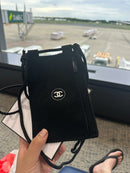 Chanel 限量實用護照袋 COCO