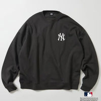 PEANUTS  Charlie Silhouette Back Print  Sweatshirt - HLY & CHOCCICO