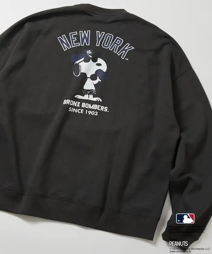 PEANUTS  Charlie Silhouette Back Print  Sweatshirt - HLY & CHOCCICO