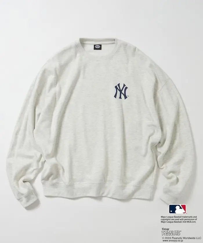 PEANUTS  Charlie Silhouette Back Print  Sweatshirt - HLY & CHOCCICO