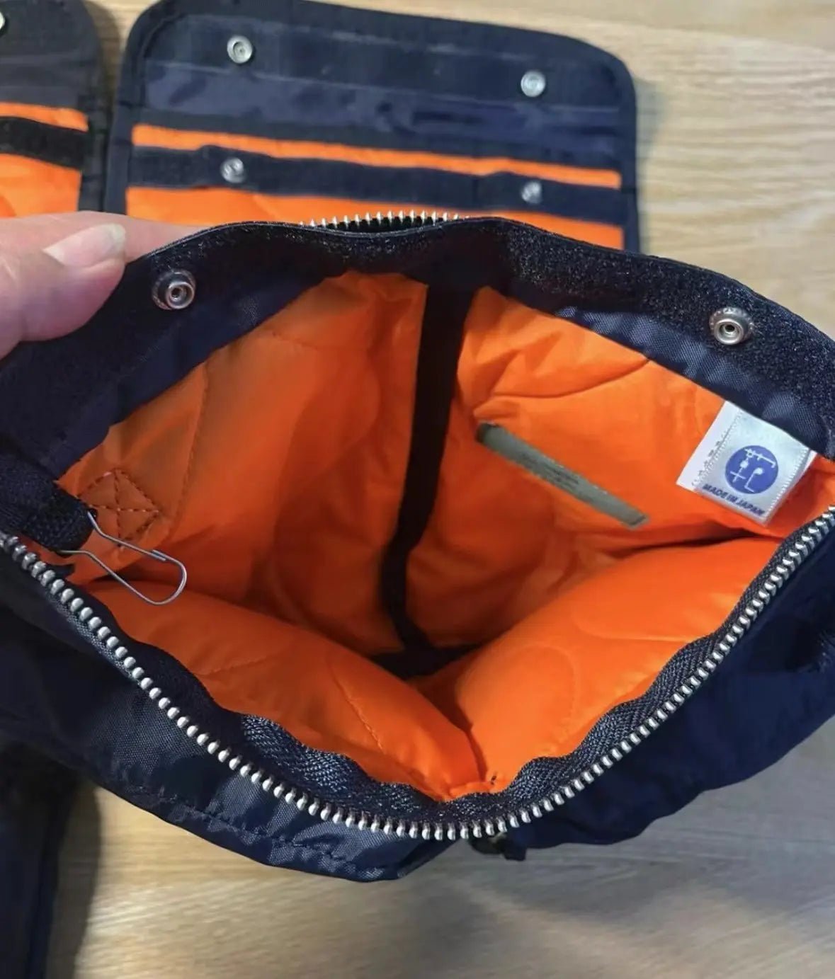 PORTER FORCE SHOULDER BAG - HLY & CHOCCICO