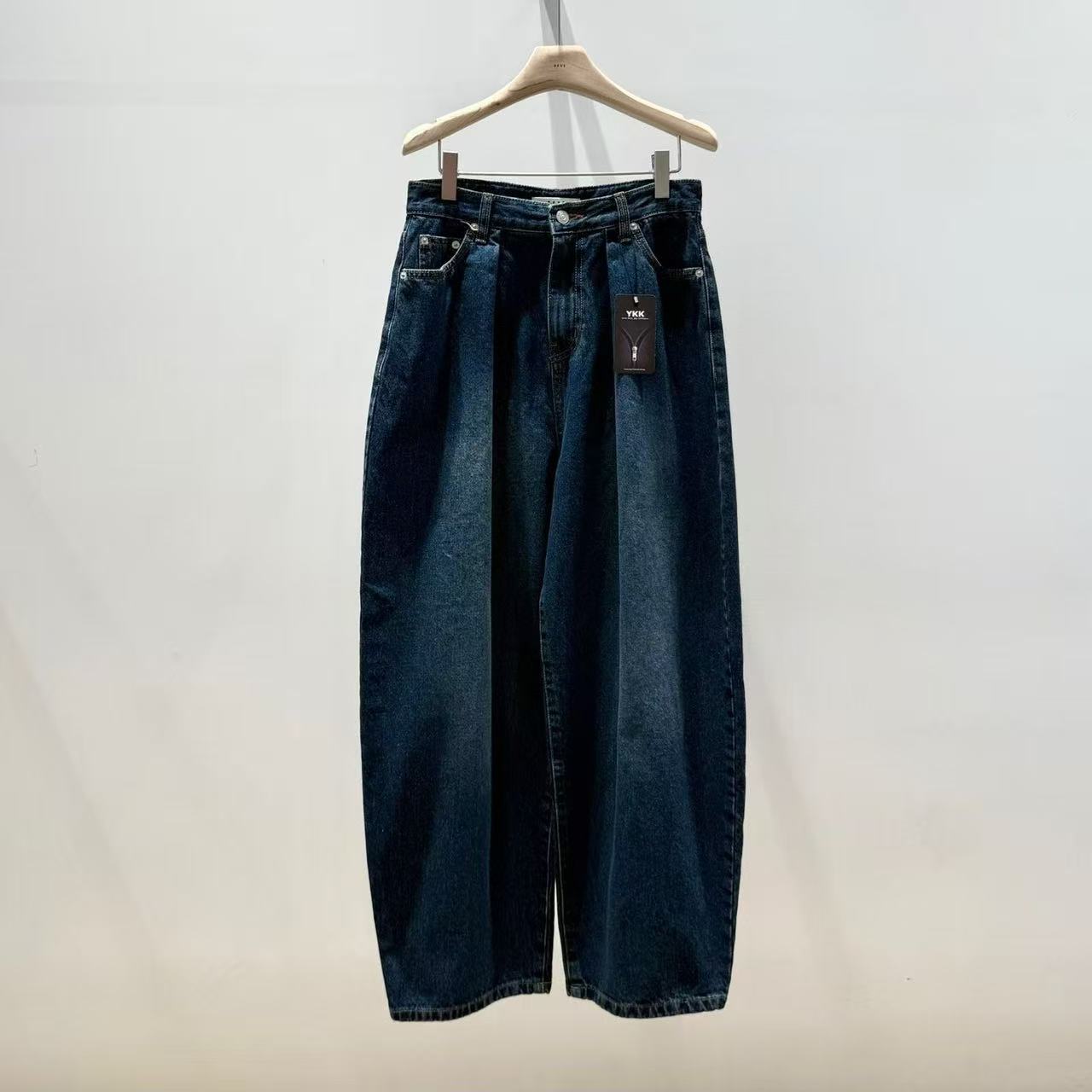 韓國直送Relaxed Vintage Denim - HLY & CHOCCICO