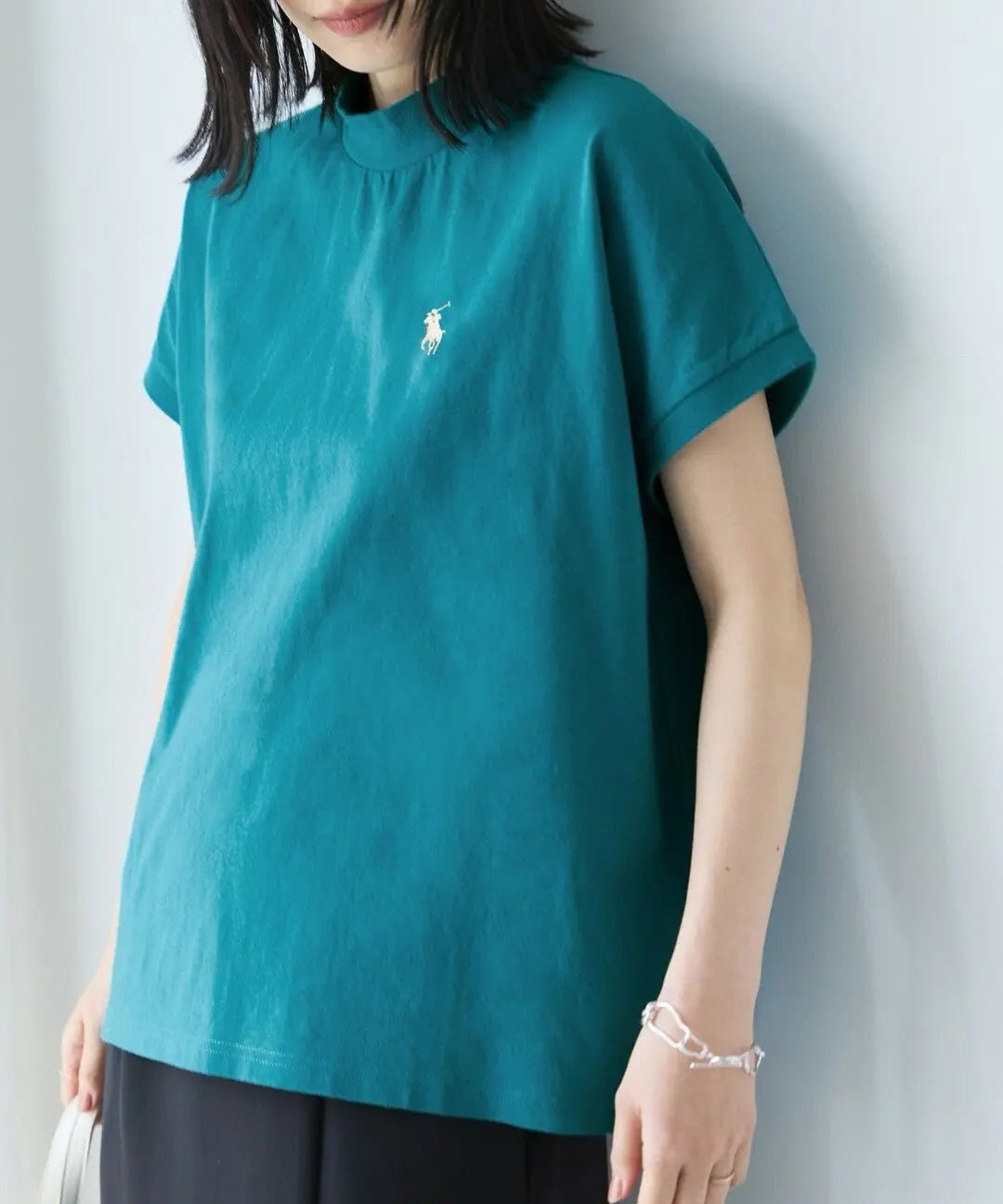 RL微高領刺繡Tee |6色入 - HLY & CHOCCICO