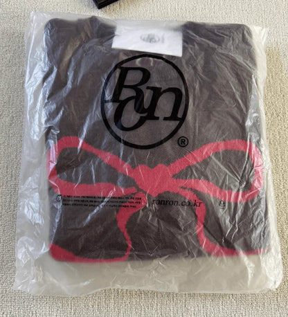 韓國潮牌RonRon 💕HEART RIBBON JACQUARD KNIT - HLY &amp; CHOCCICO