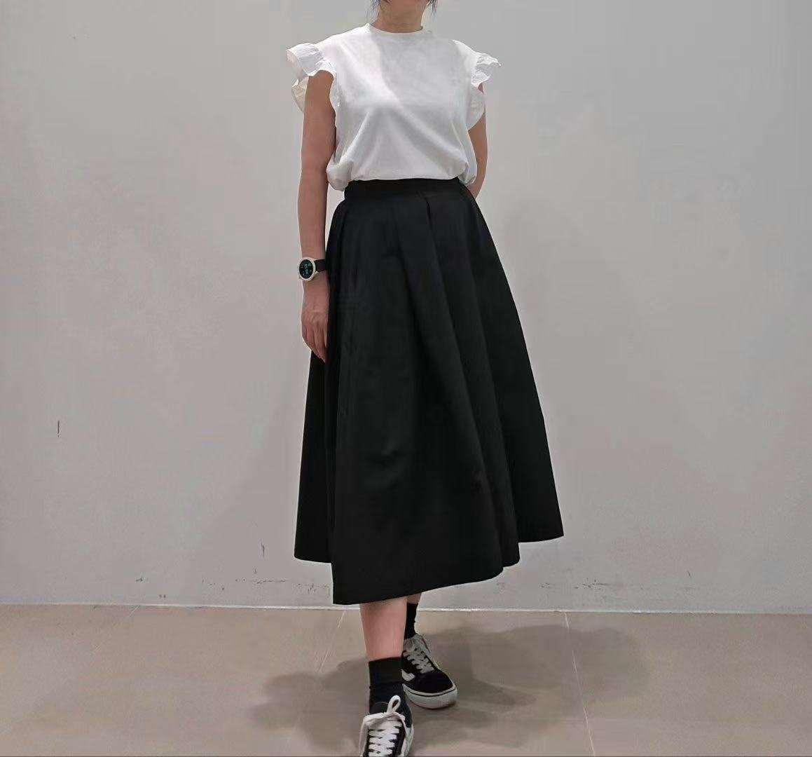 韓國直送Ruffled Elegance Tee - HLY & CHOCCICO