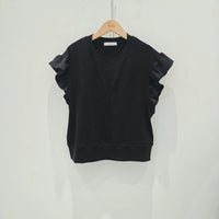 韓國直送Ruffled Elegance Tee - HLY & CHOCCICO