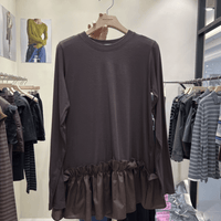 韓國直送Ruffled Hem Long Sleeve Top - HLY & CHOCCICO