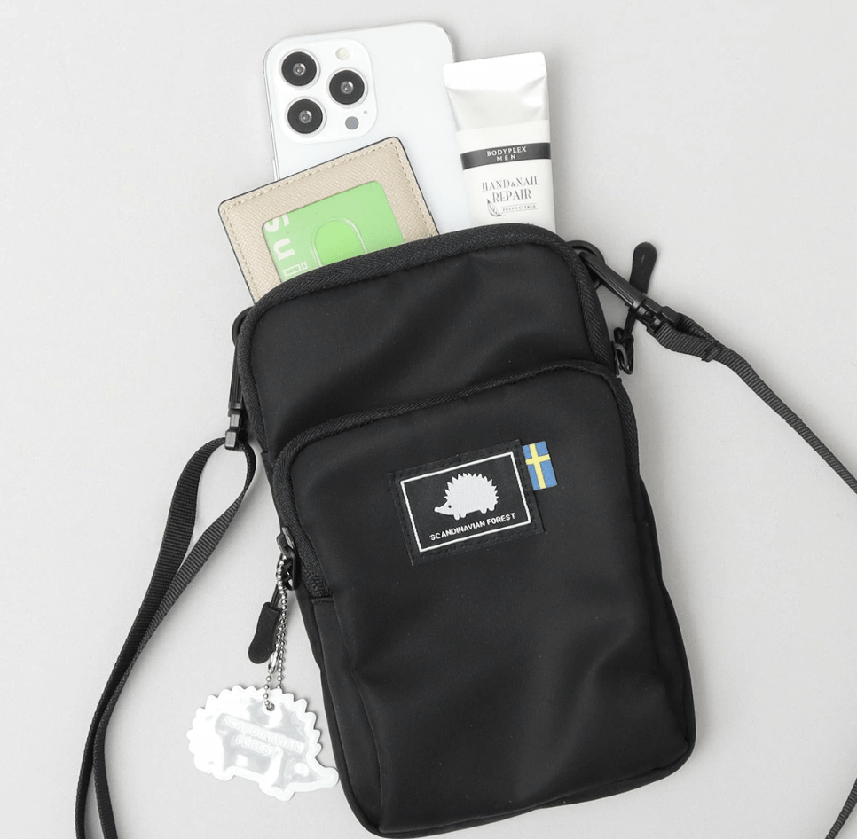日本直送Scandinavian Forest Smartphone Shoulder Bag - HLY & CHOCCICO