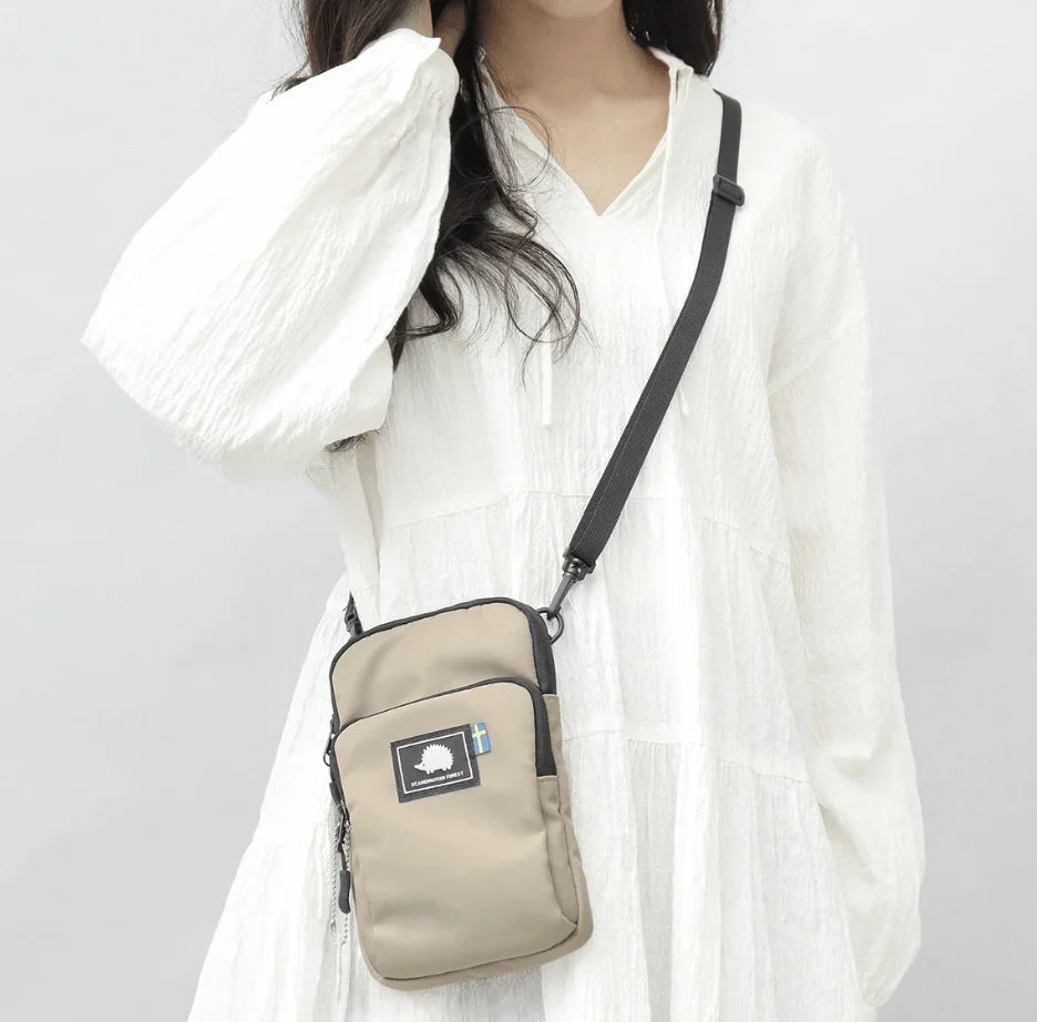 日本直送Scandinavian Forest Smartphone Shoulder Bag - HLY &amp; CHOCCICO