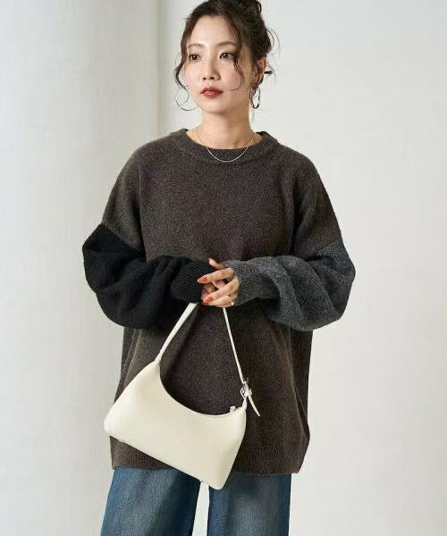 日本直送[限量版]Sleeve Crazy Over Knit Pullover - HLY & CHOCCICO