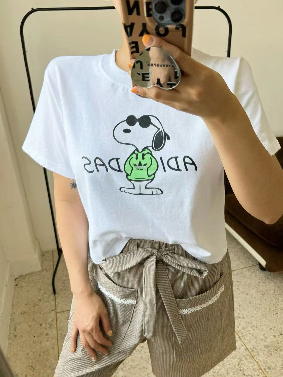 韓國直送Snoopy Graphic Tee - HLY &amp; CHOCCICO
