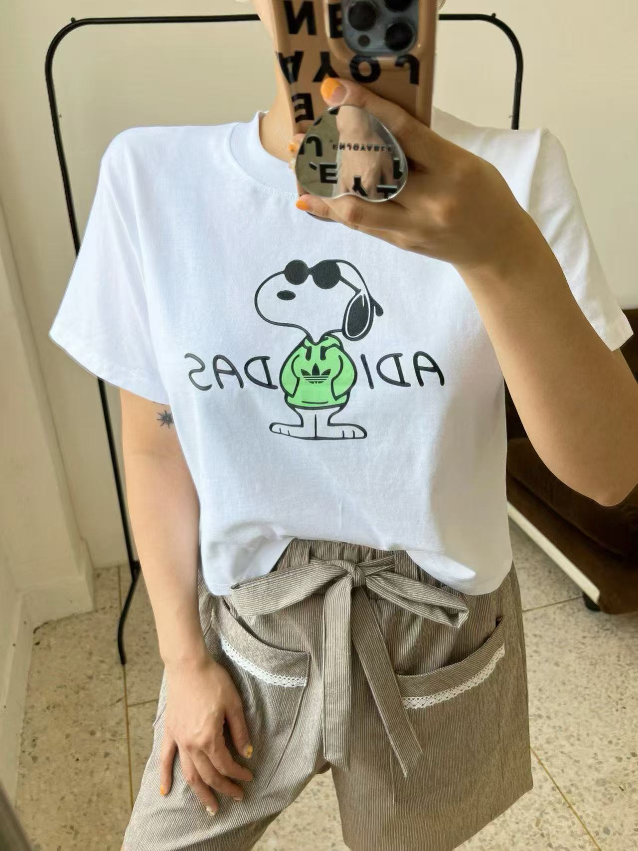 韓國直送Snoopy Graphic Tee - HLY &amp; CHOCCICO