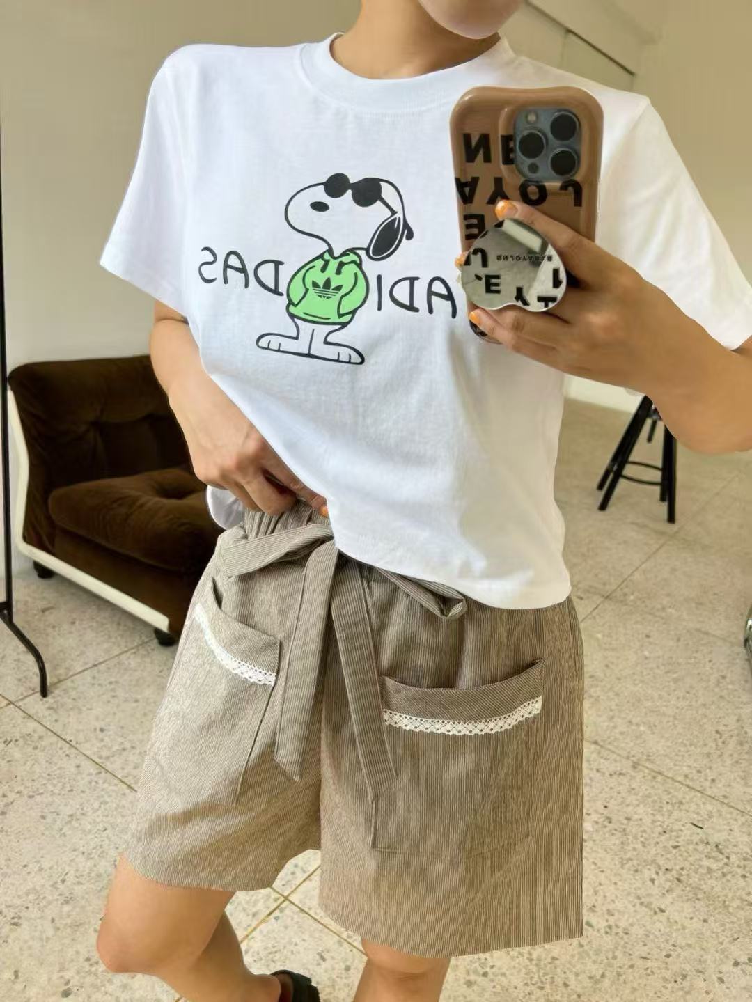 韓國直送Snoopy Graphic Tee - HLY &amp; CHOCCICO