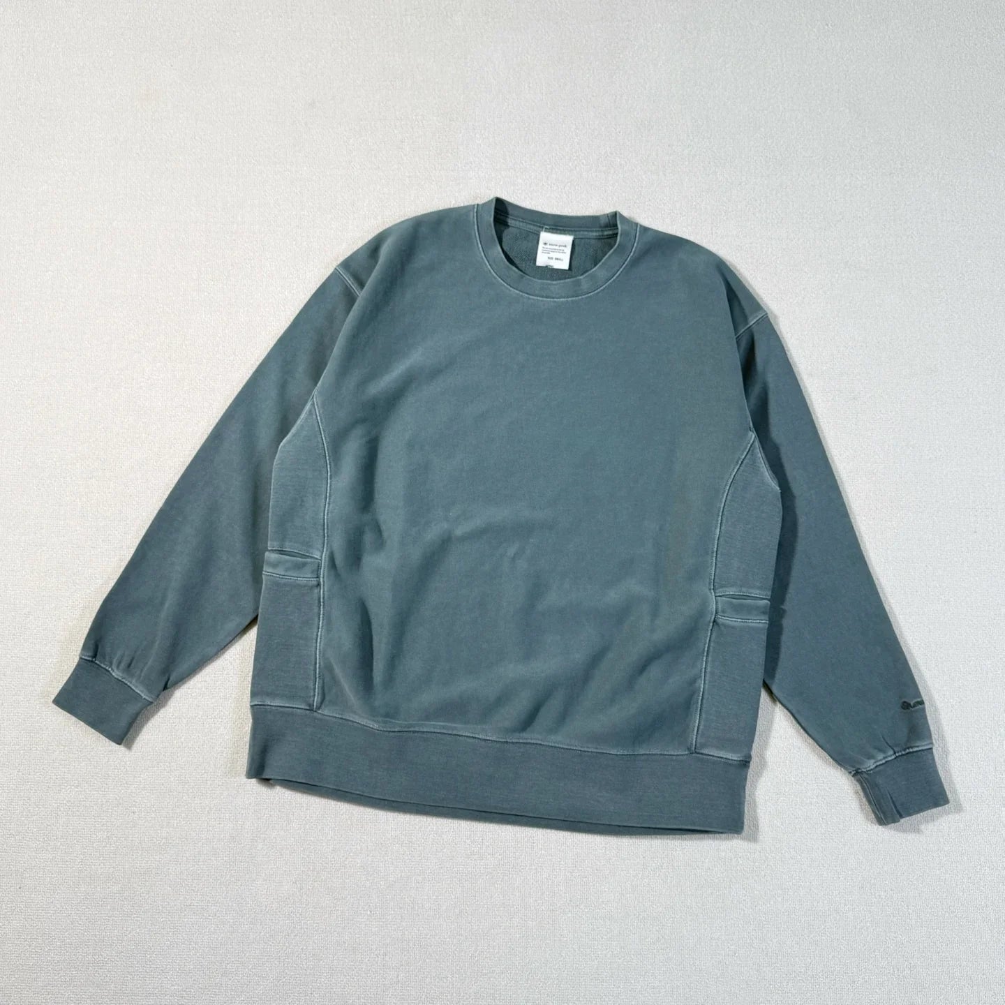 Snow Peak Garment Dyed Pullover - HLY &amp; CHOCCICO