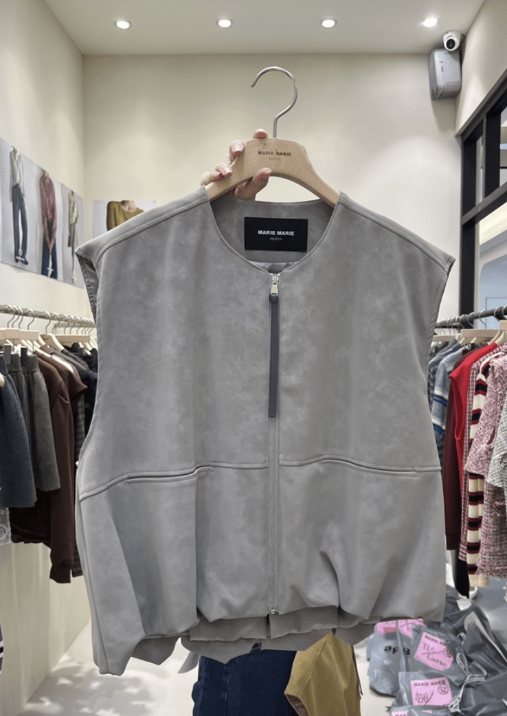 韓國直送Suede Zip-Up Vest ／ A-Line Suede Skirt - HLY & CHOCCICO