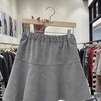 韓國直送Suede Zip-Up Vest ／ A-Line Suede Skirt - HLY & CHOCCICO