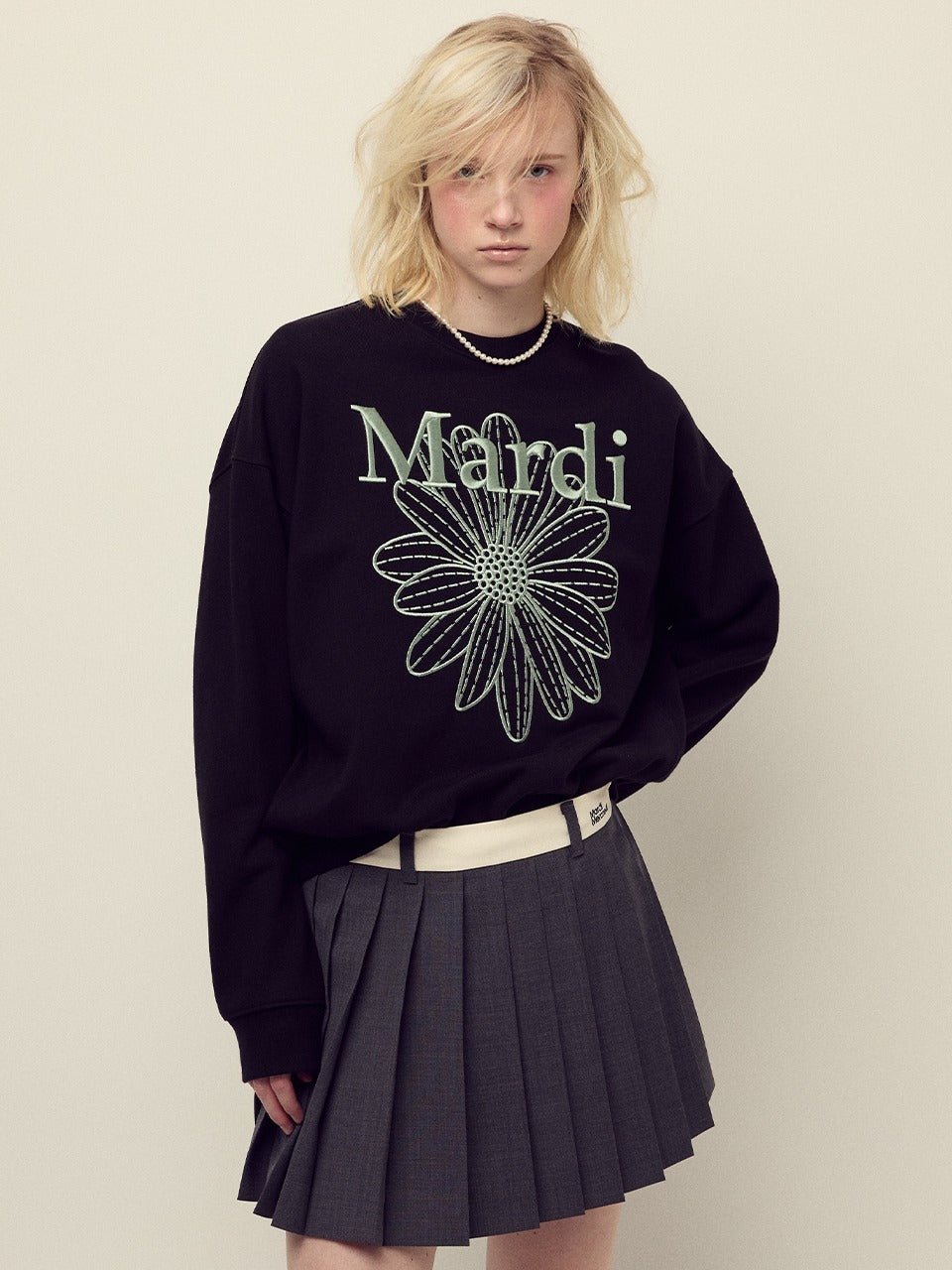 Sweatshirt Flowermardi Needlework - HLY & CHOCCICO