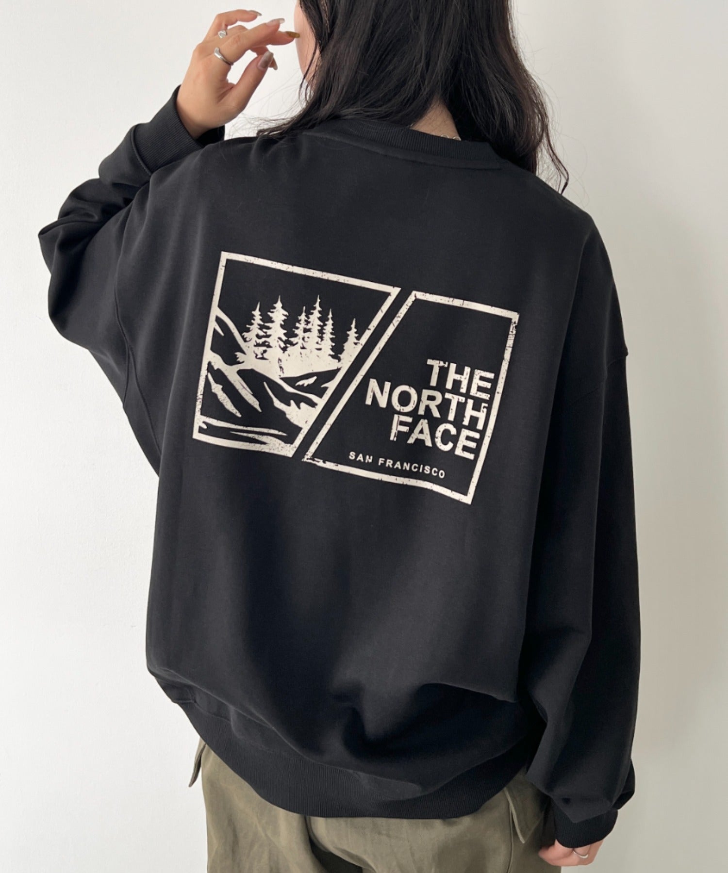 TNF Bosque Sweatshirts - HLY & CHOCCICO