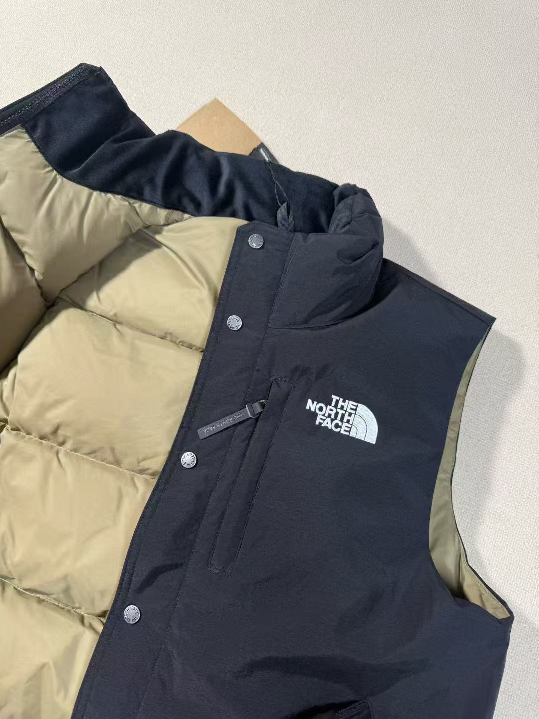 韓版TNF FLYON - RDS背心羽絨 - HLY & CHOCCICO