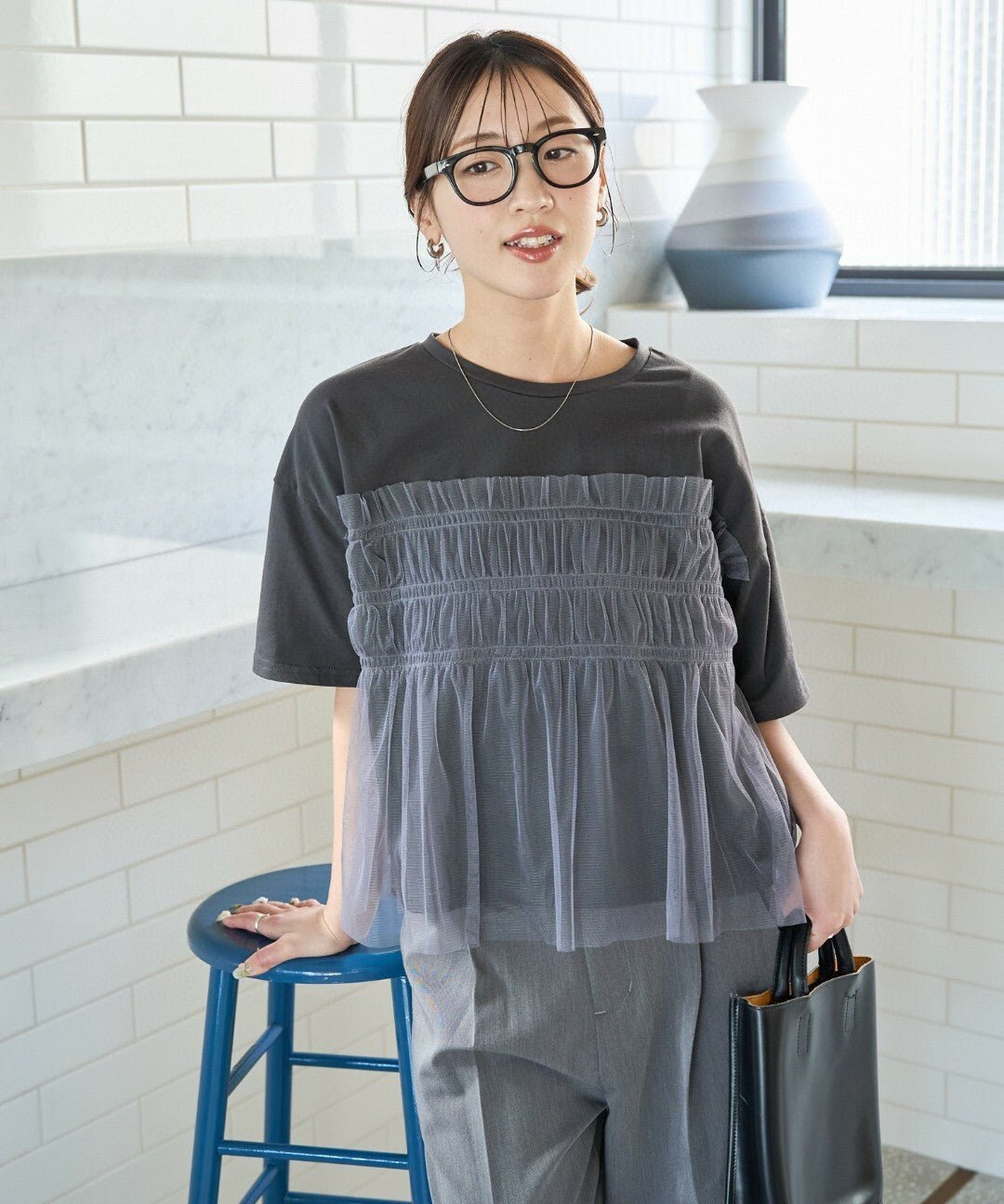 Tulle Ruffle Docking Short Sleeve T-Shirt - HLY & CHOCCICO