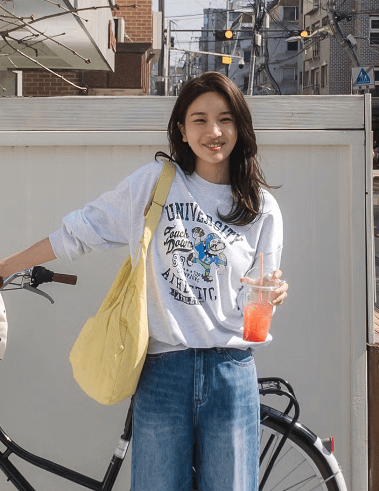 韓國直送Universe Character Printing Long Sleeve Tee - HLY &amp; CHOCCICO