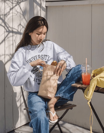 韓國直送Universe Character Printing Long Sleeve Tee - HLY &amp; CHOCCICO